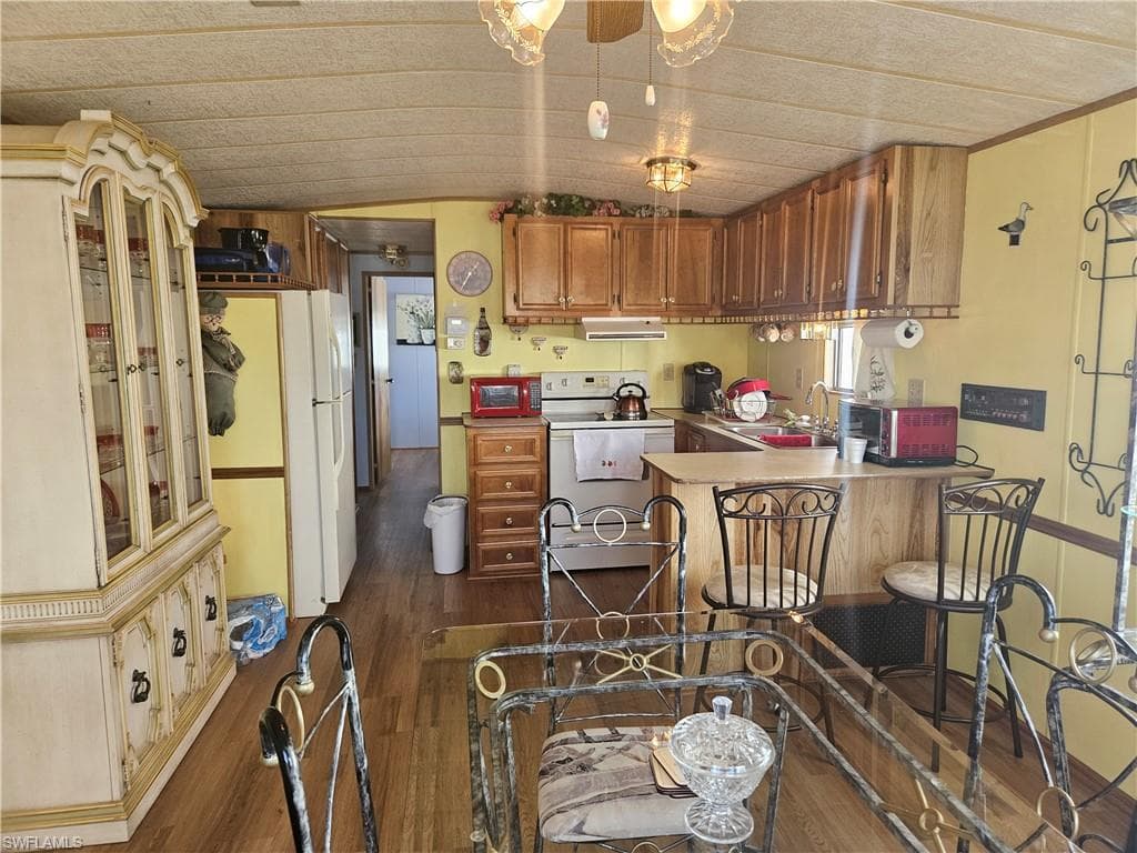 4 Onyx DR # 4O, NAPLES FL 34114-3