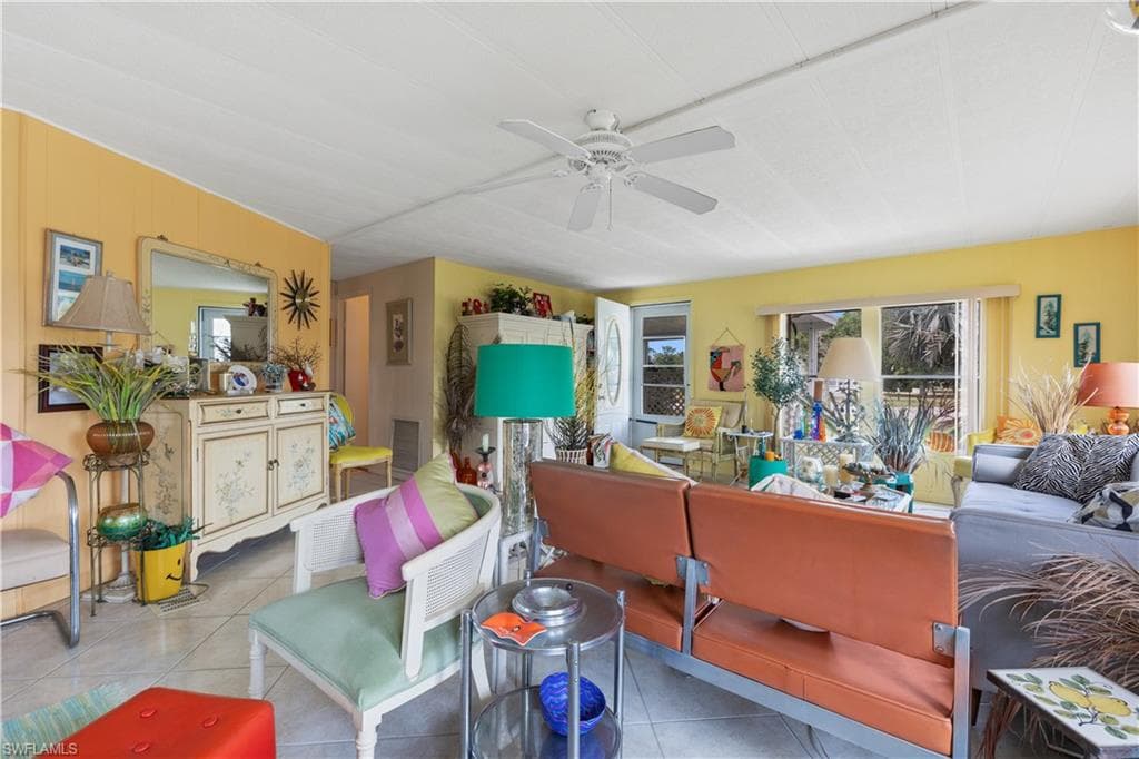 101 Audubon RD, NAPLES FL 34114-17