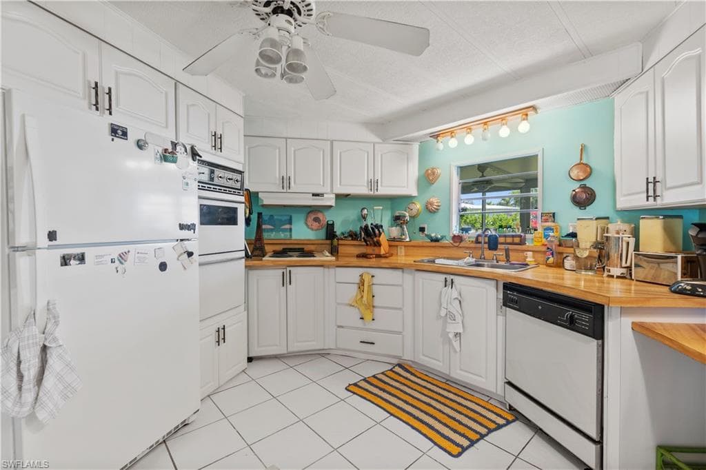 101 Audubon RD, NAPLES FL 34114-3
