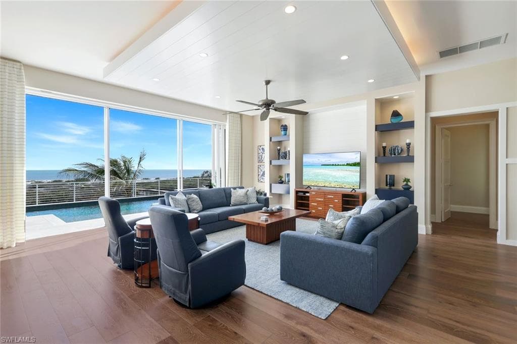 8180 Estero BLVD, FORT MYERS BEACH FL 33931-5