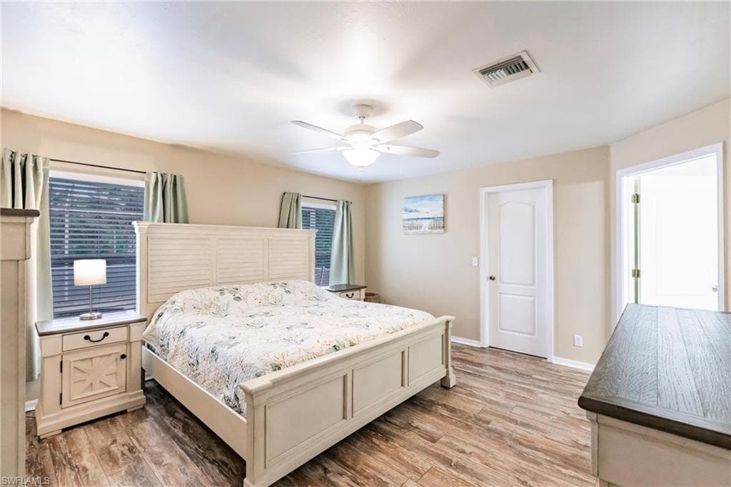 324 Parkdale BLVD-15