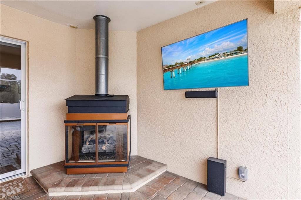 324 Parkdale BLVD-34