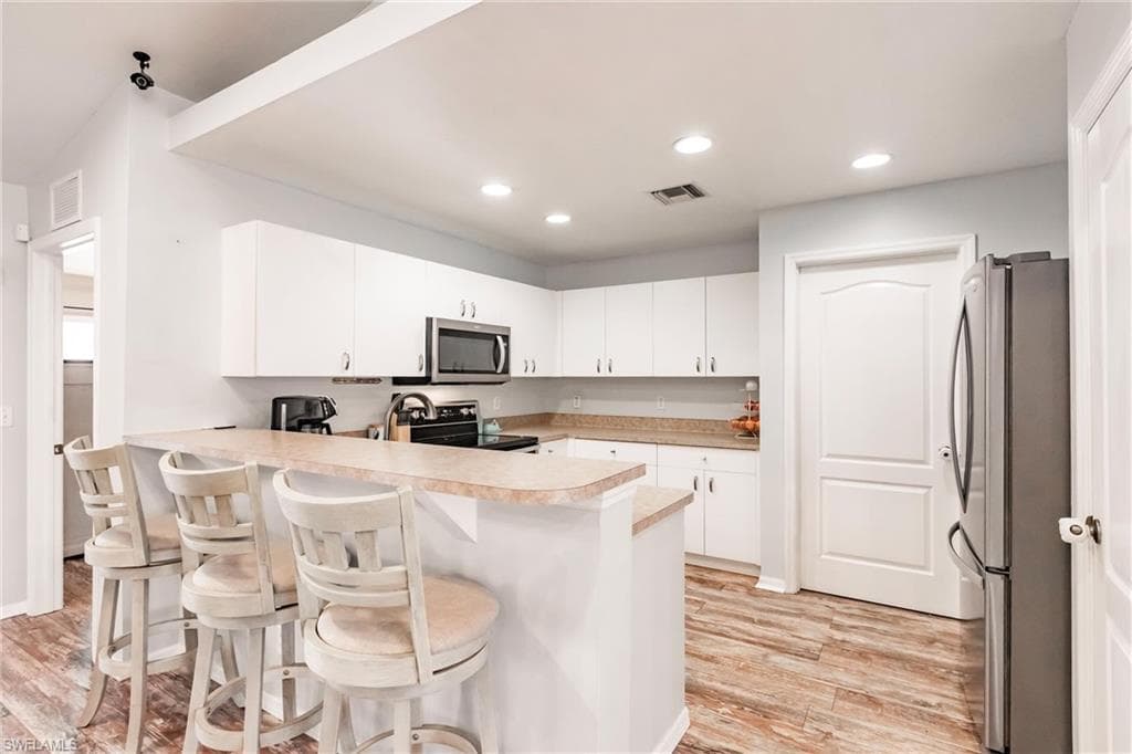 324 Parkdale BLVD-7