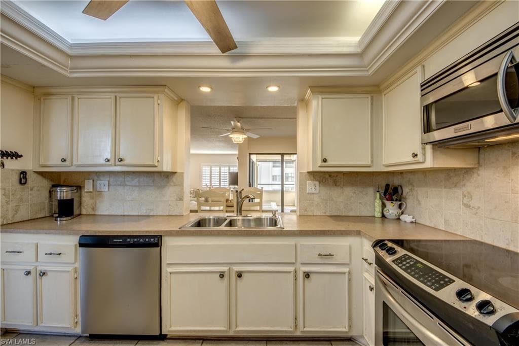 6662 Estero BLVD # 411, FORT MYERS BEACH FL 33931-19