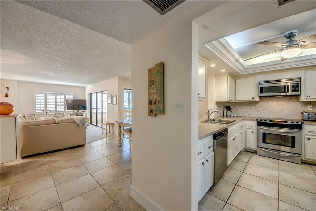 6662 Estero BLVD # 411, FORT MYERS BEACH FL 33931-8