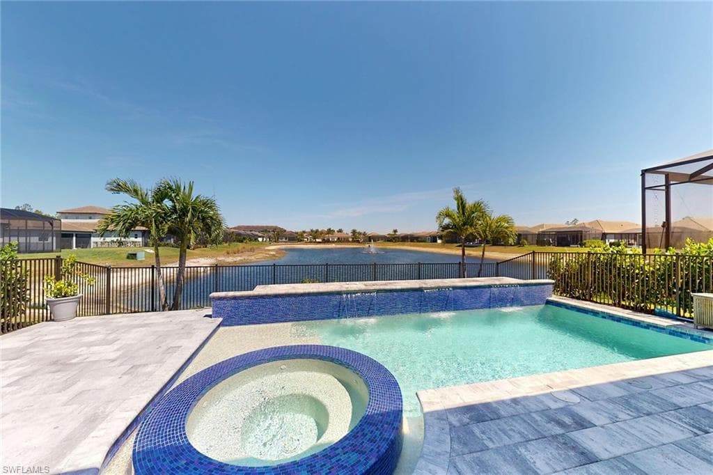 3697 Sapphire Cove CIR, NAPLES FL 34114-1