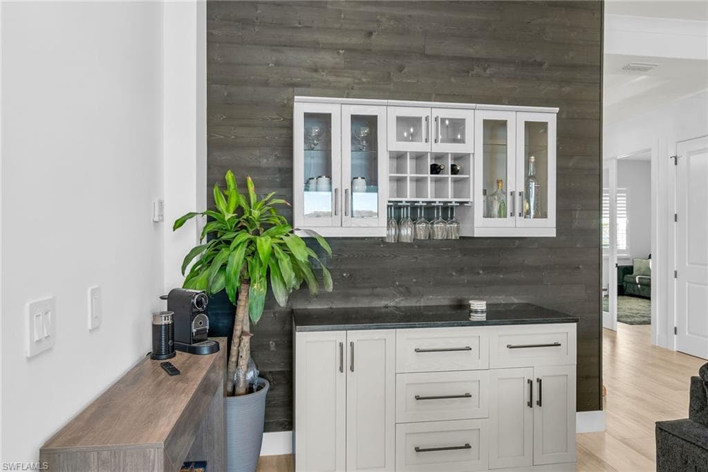 3697 Sapphire Cove CIR, NAPLES FL 34114-11