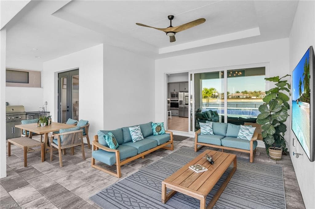 3697 Sapphire Cove CIR, NAPLES FL 34114-21