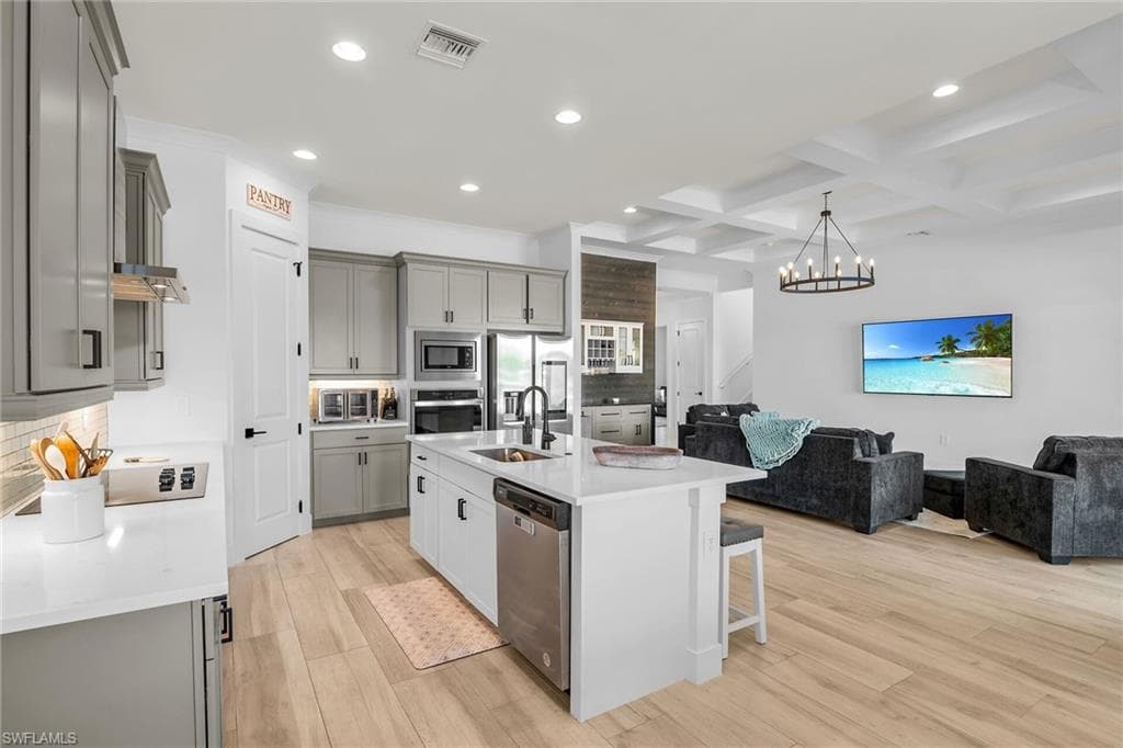 3697 Sapphire Cove CIR, NAPLES FL 34114-4