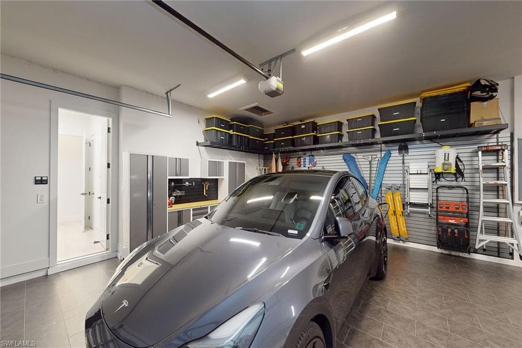 3697 Sapphire Cove CIR, NAPLES FL 34114-40