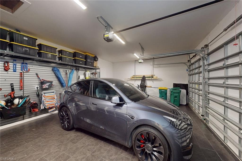 3697 Sapphire Cove CIR, NAPLES FL 34114-39