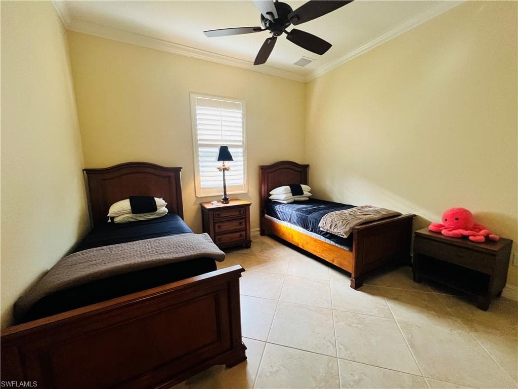 15903 Secoya Reserve CIR, NAPLES FL 34110-7