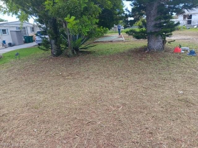 46 Derhenson DR, NAPLES FL 34114-3