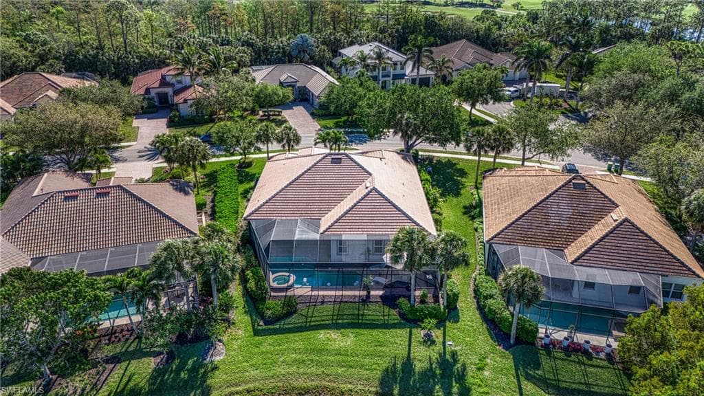 379 Cypress WAY W, NAPLES FL 34110-45