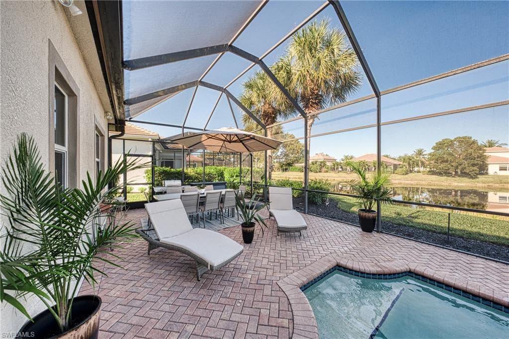 379 Cypress WAY W, NAPLES FL 34110-27