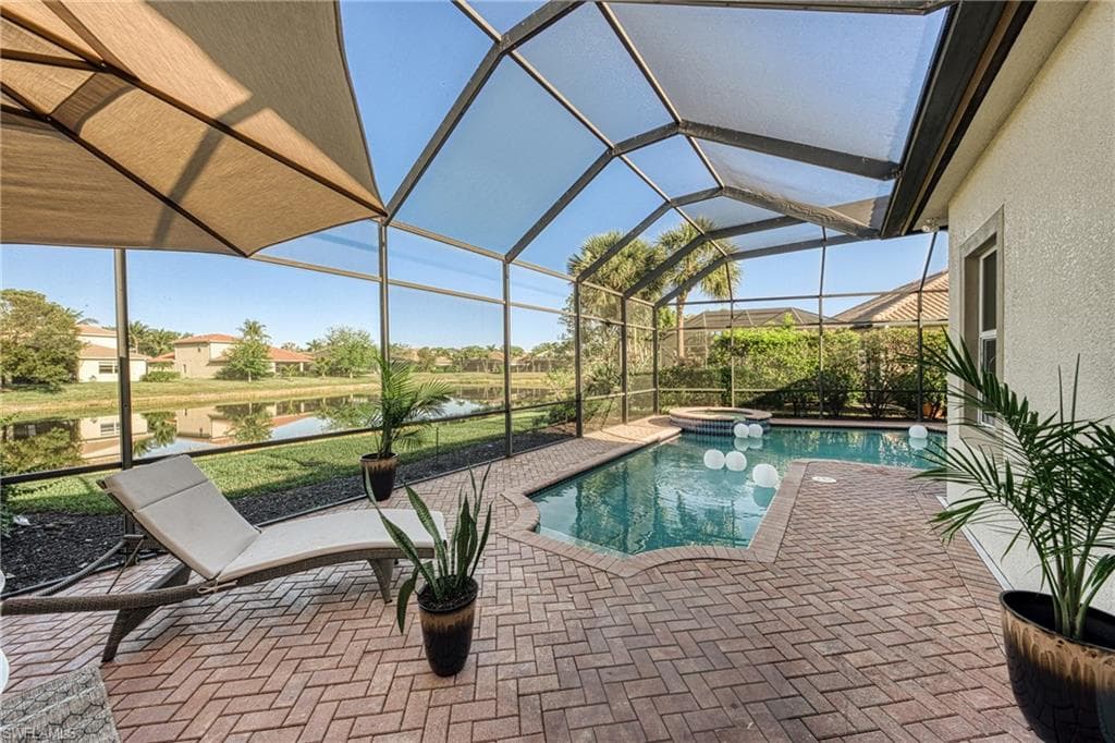 379 Cypress WAY W, NAPLES FL 34110-29