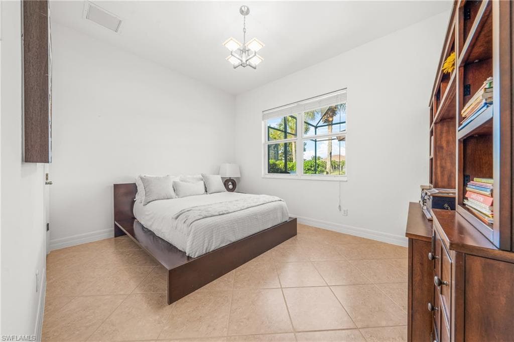 379 Cypress WAY W, NAPLES FL 34110-37