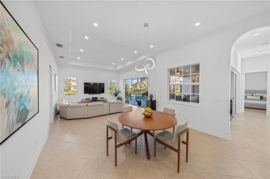 379 Cypress WAY W, NAPLES FL 34110-18