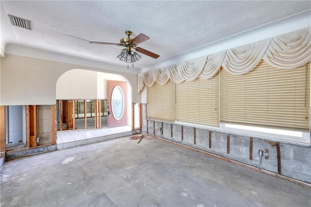 1888 Coral CIR-7