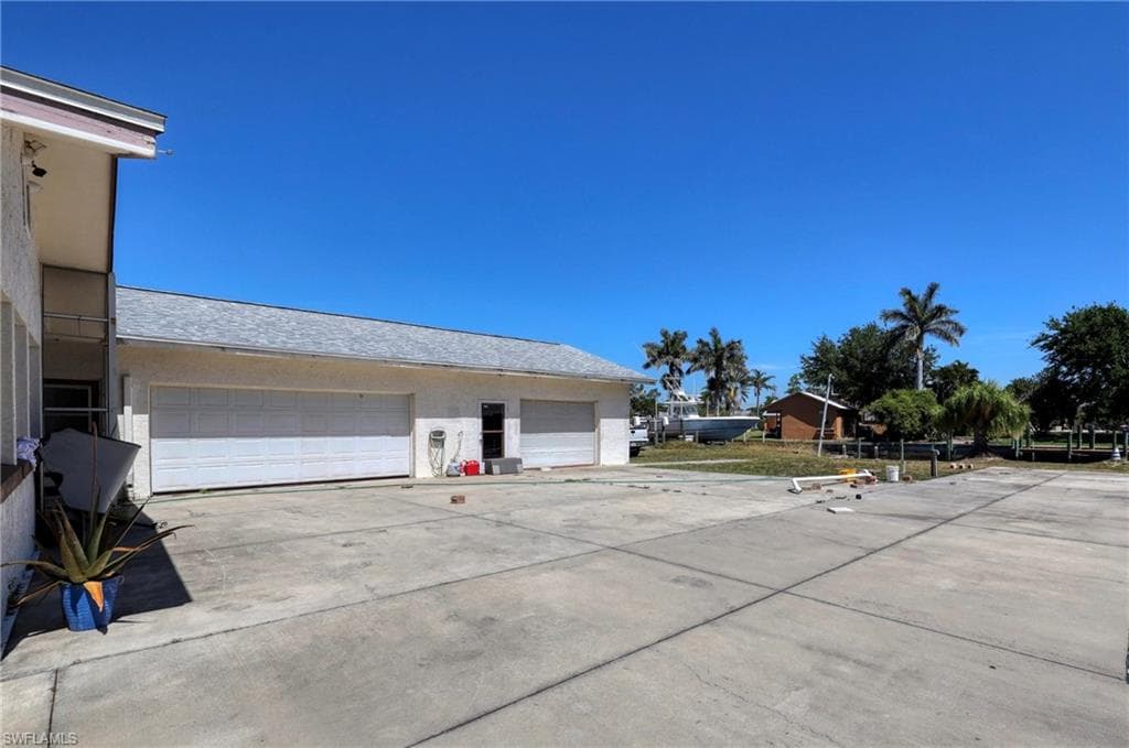 1888 Coral CIR-24