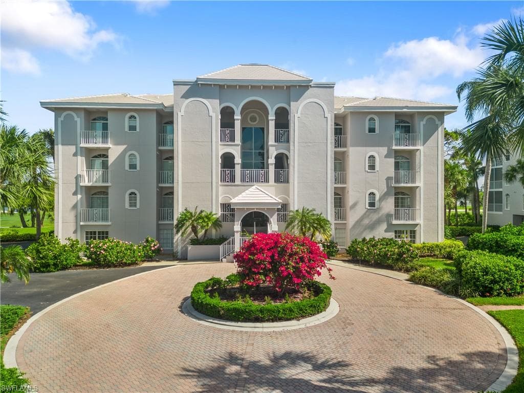 559 Audubon BLVD # 201, NAPLES FL 34110-26