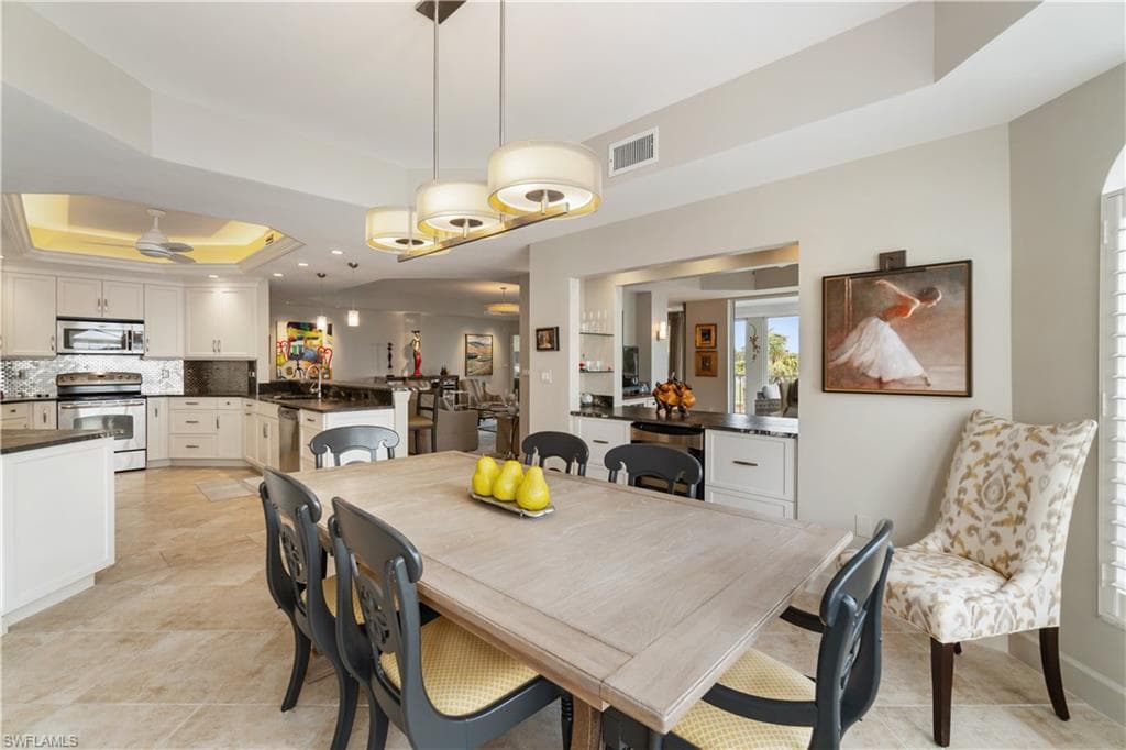 559 Audubon BLVD # 201, NAPLES FL 34110-9