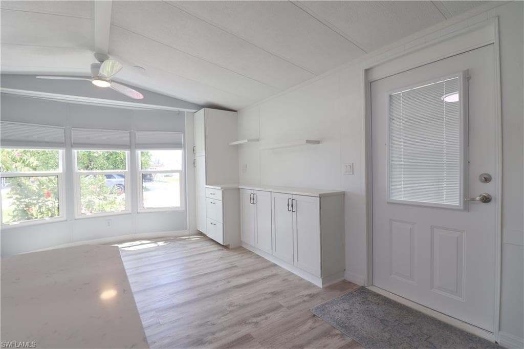 221 Grassy Key LN # 174, NAPLES FL 34114-11