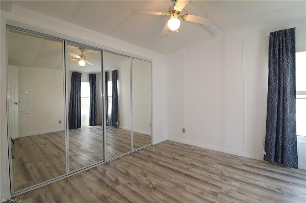 221 Grassy Key LN # 174, NAPLES FL 34114-19