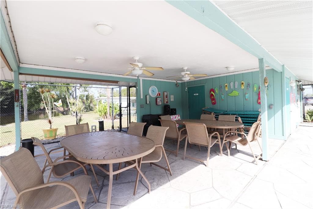221 Grassy Key LN # 174, NAPLES FL 34114-33
