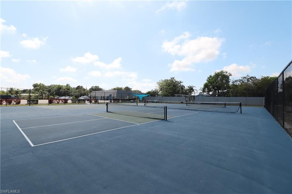 221 Grassy Key LN # 174, NAPLES FL 34114-39