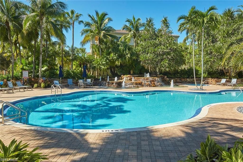 2851 Tiburon BLVD E # 103, NAPLES FL 34109-18