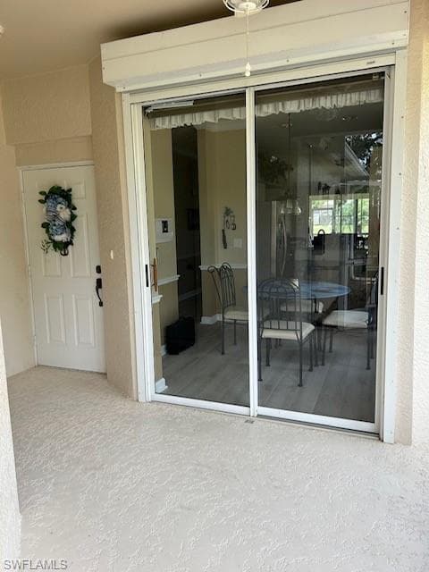 20708 Country Barn DR, ESTERO FL 33928-9