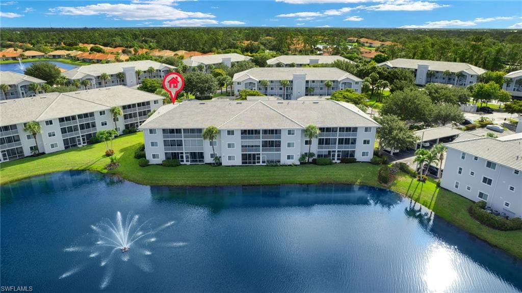 7822 Great Heron WAY # 106, NAPLES FL 34104-26