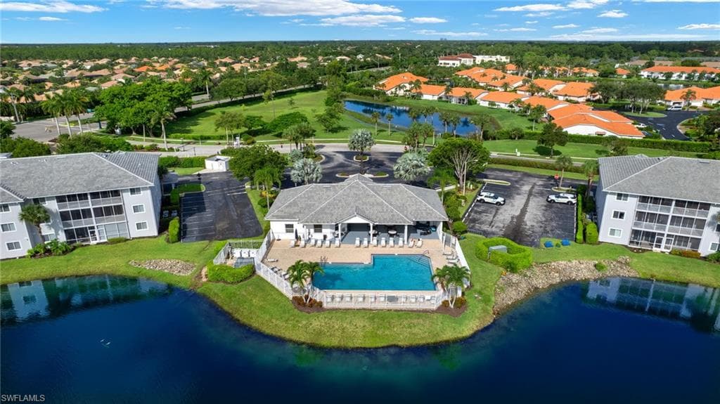 7822 Great Heron WAY # 106, NAPLES FL 34104-24