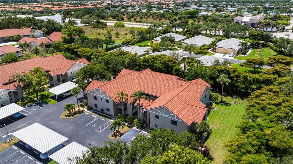 9648 Windsor Gardens LN # 104, FORT MYERS FL 33919-25