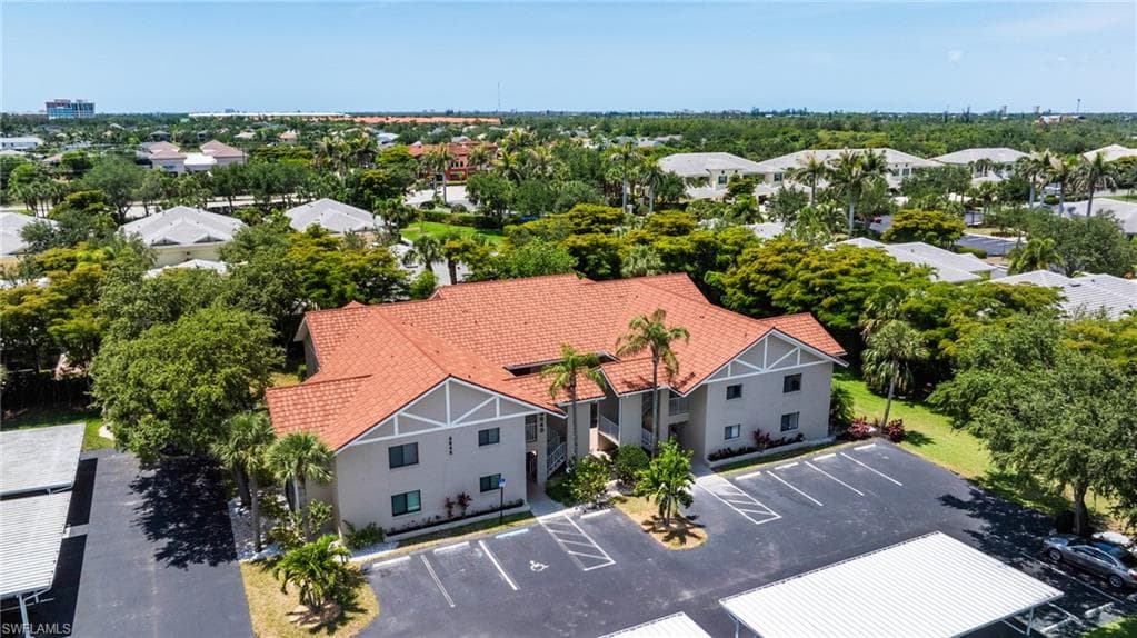 9648 Windsor Gardens LN # 104, FORT MYERS FL 33919-23
