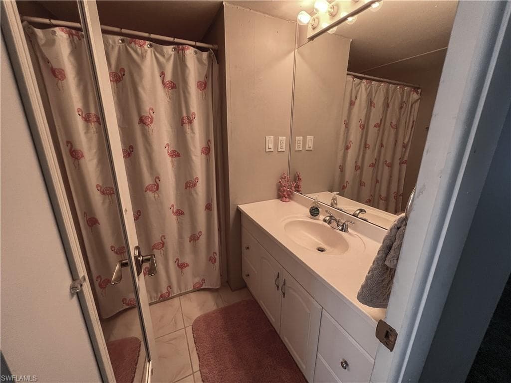 12071 Palm DR, FORT MYERS FL 33908-10