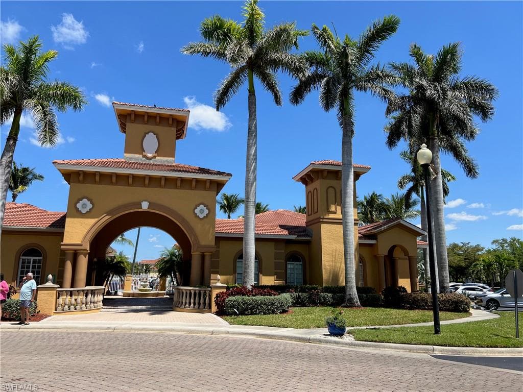 15585 Ocean Walk CIR # 216, FORT MYERS FL 33908-22