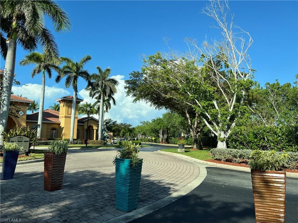15585 Ocean Walk CIR # 216, FORT MYERS FL 33908-23