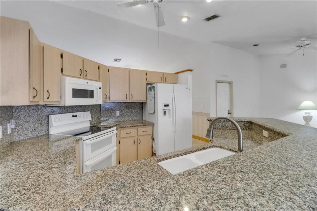 2378 River Reach DR, NAPLES FL 34104-5