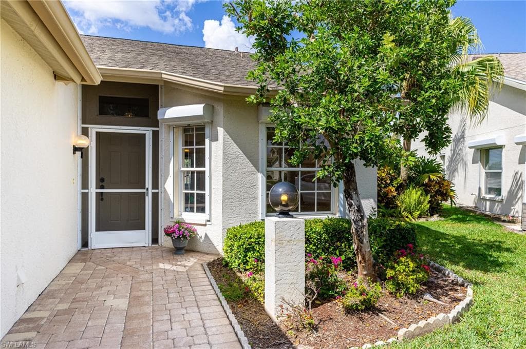 25178 Golf Lake CIR, BONITA SPRINGS FL 34135-1