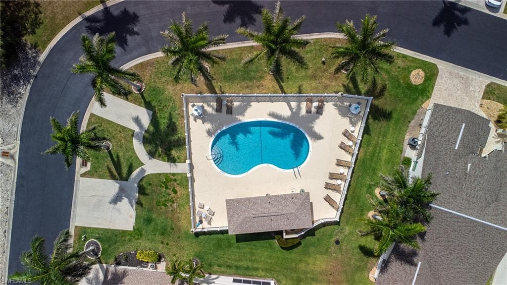 25178 Golf Lake CIR, BONITA SPRINGS FL 34135-25