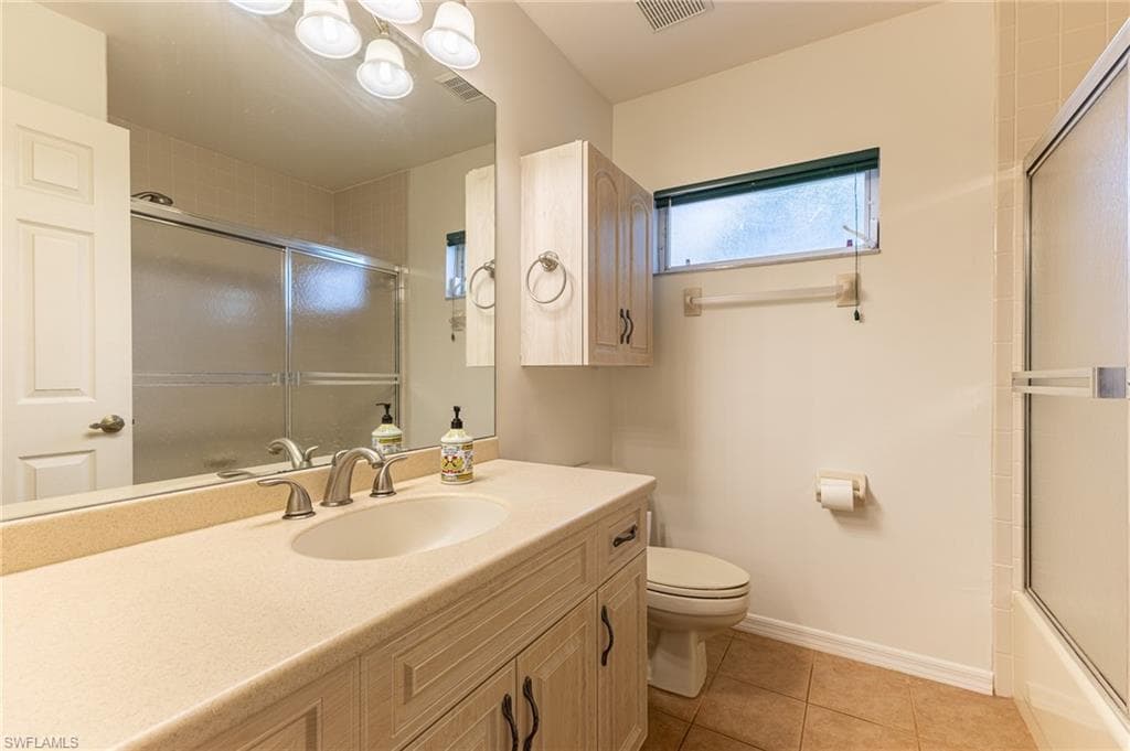 25178 Golf Lake CIR, BONITA SPRINGS FL 34135-18