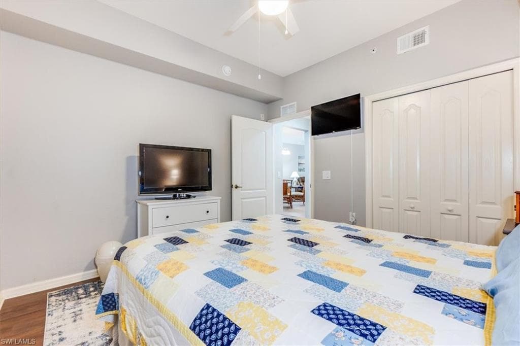 8251 Pathfinder LOOP # 615, FORT MYERS FL 33919-35