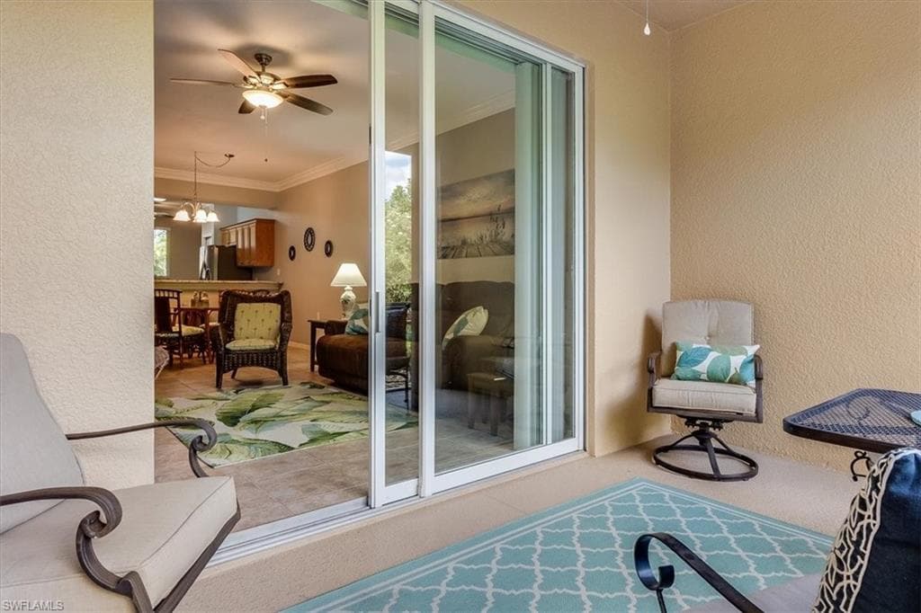 8251 Pathfinder LOOP # 615, FORT MYERS FL 33919-17