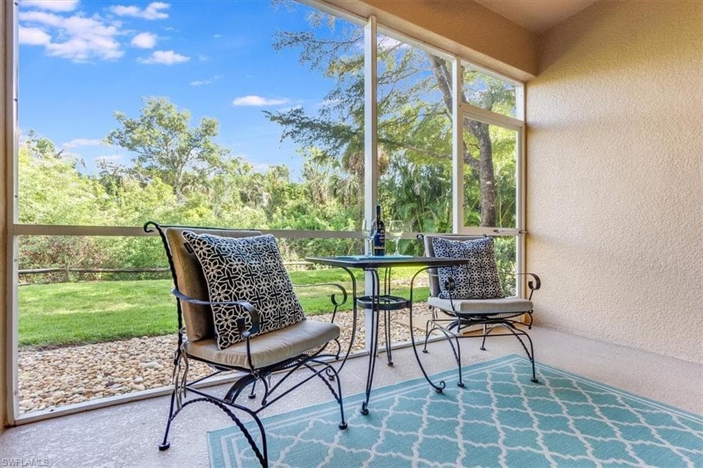 8251 Pathfinder LOOP # 615, FORT MYERS FL 33919-18