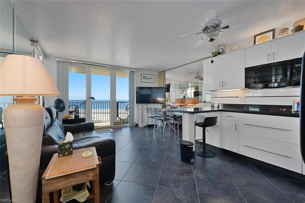 7300 Estero BLVD # 404, FORT MYERS BEACH FL 33931-1