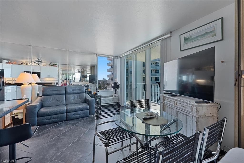 7300 Estero BLVD # 404, FORT MYERS BEACH FL 33931-5