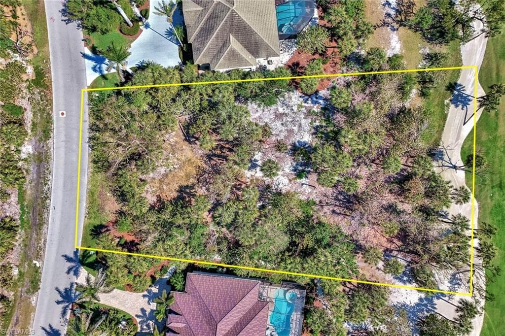 2349 Wulfert RD, SANIBEL FL 33957-1
