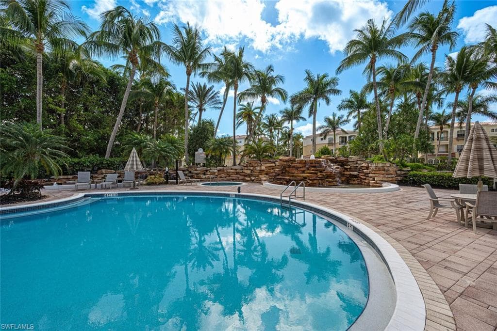 2625 Estrella CT # 1, NAPLES FL 34109-13